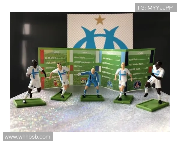 可动足球明星手办带你体验真实赛场魅力与激情的完美结合